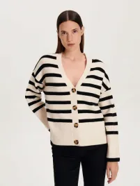 kremowy-sweter-rozpinany-w-paski-reserved-m