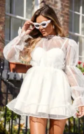 biala-sukienka-mini-prettylittlething-xl