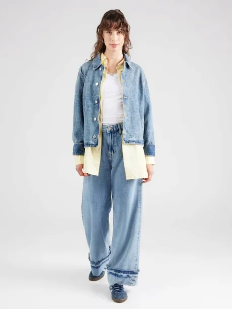 biala-bluzka-onllive-only-l-linia-regular