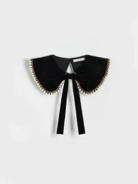 czarny-welurowy-ozdobny-kolnierzyk-z-perelkami-reserved-uniwersalny