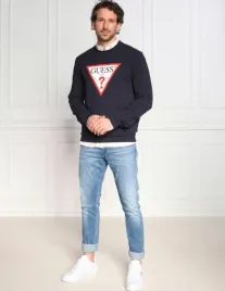 niebieska-bluza-z-nadrukiem-guess-m