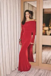 czerwona-sukienka-z-odkrytymi-ramionami-karen-millen-s