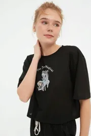 czarna-koszulka-od-pizamy-z-nadrukiem-trendyol-s