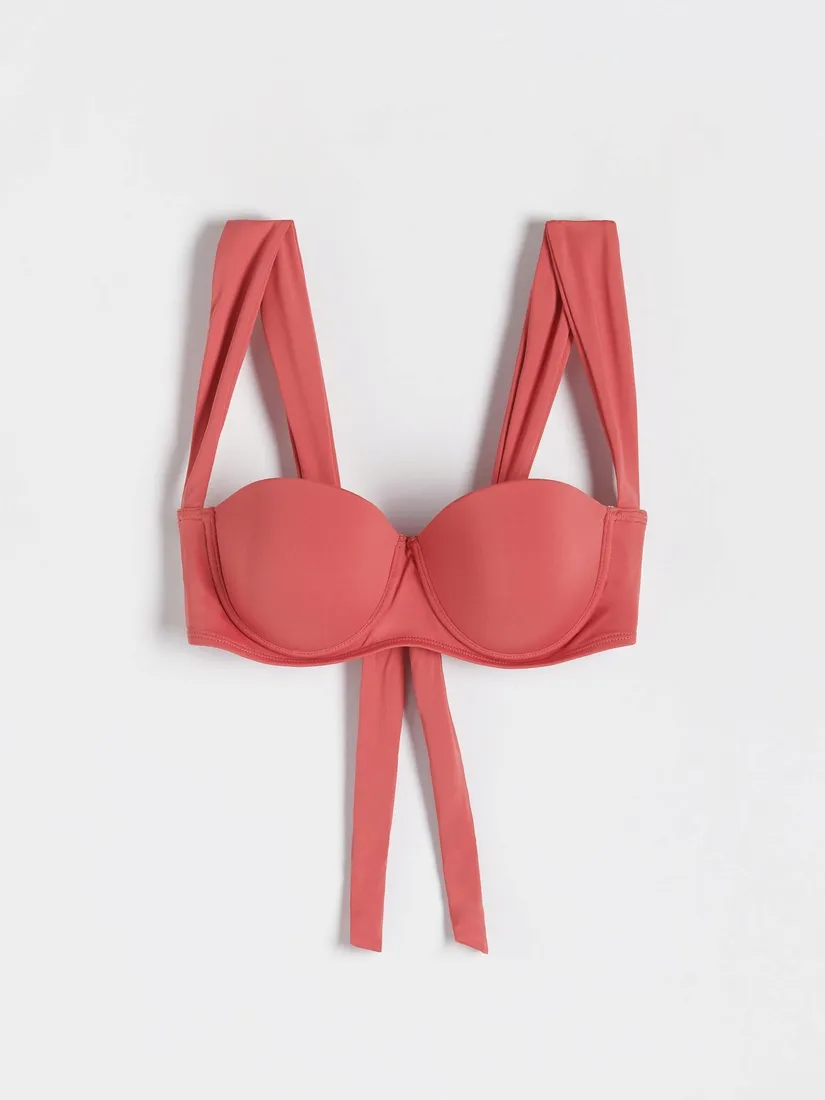 czerwona-gora-od-bikini-reserved-m