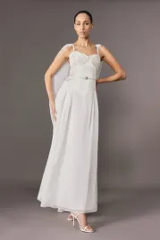 kremowa-sukienka-gorsetowa-z-peleryna-i-paskiem-petite-karen-millen-xxs