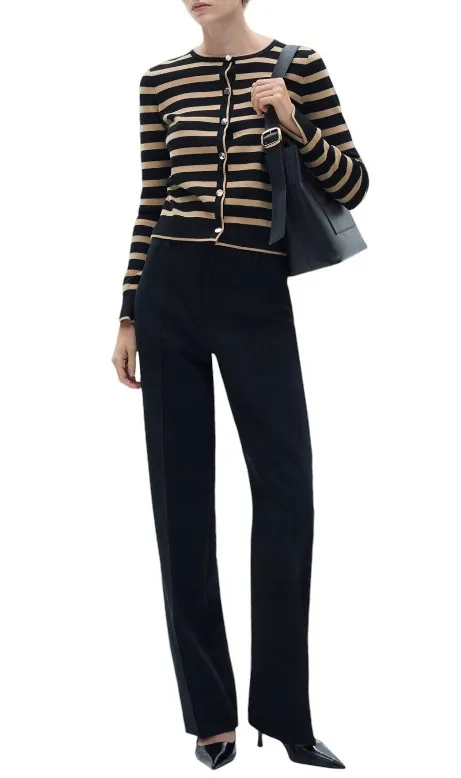 bezowy-sweter-w-czarne-paski-mango-m