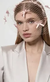 rozowa-opaska-z-siateczka-i-kokardkami-karen-millen