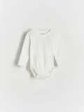biale-niemowlece-body-reserved-62