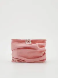 rozowy-komin-z-naszywka-reserved