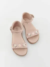 rozowe-sandaly-z-kwiatowym-haftem-reserved-27