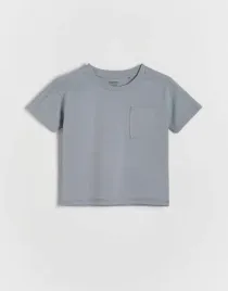 niebieska-bluzka-z-kieszonka-oversize-reserved-86