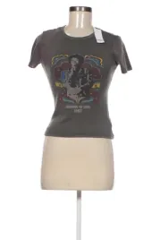 szara-koszulka-z-nadrukiem-urban-outfitters-m