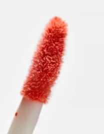 made-by-mitchell-blursh-roz-w-plynie-can-t-cope-with-coral