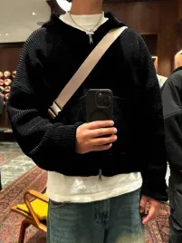 b2f101-czarna-bluza-z-dlugim-rekawem-shein-m