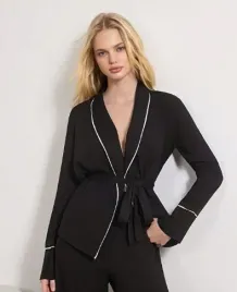 czarna-koszula-od-pizamy-z-paskiem-trendyol-xs