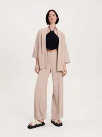 bezowy-gladki-zakiet-reserved-s