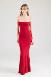 czerwona-sukienka-z-roza-maxi-wal-g-s