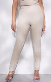 kremowe-proste-spodnie-prettylittlething-xs