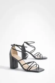 czarne-sandalki-na-slupku-boohoo-36