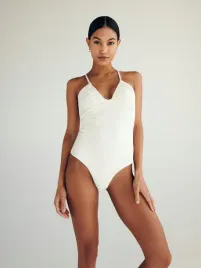 kremowy-kostium-kapielowy-z-ozdobnym-marszczeniem-reserved-s