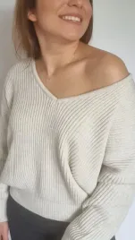 sweter-naomi-bez