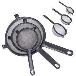 sitko-kuchenne-przesiewacz-do-maki-z-raczka-3-szt