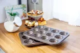 blacha-forma-na-muffinki-12-babeczek-foremka-material-metal