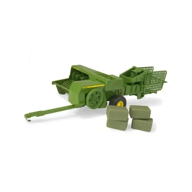 britains-prasa-john-deere-348