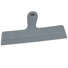 szpachla-gumowa-flugger-wytrzymala-elastyczna-z-uchwytem-350-mm