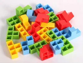 gra-edukacyjna-ukladanka-tetra-tower-dla-dzieci-wieza-3d-tetris-48-klockow