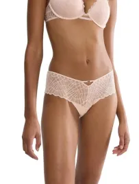 figi-triumph-that-night-in-vegas-hipster-40-36