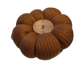 igielnik-poduszka-na-szpilki-igly-brazowy