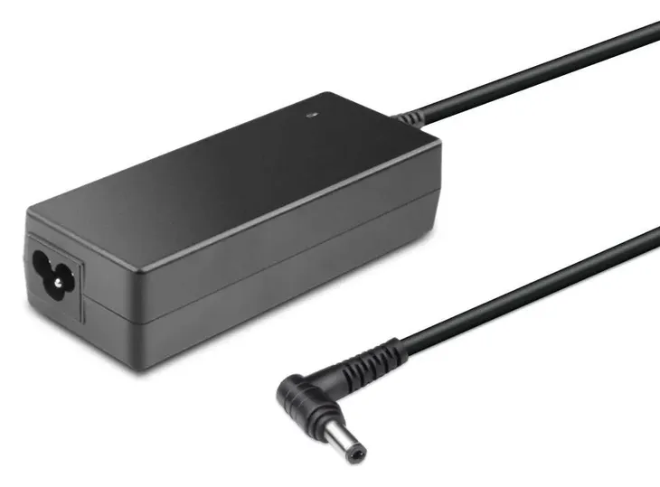 coreparts-power-adapter-for-hp