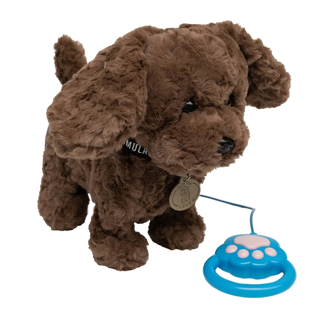 piesek-na-smyczy-nab-aterie-porusza-sie-z-pilotem