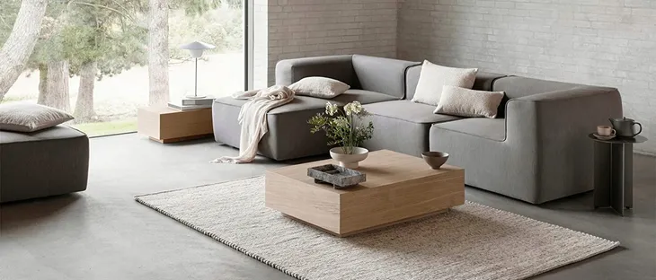 lusterko-stojace-srebrny-blomus-kolor-srebrny