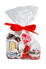 paczka-slodyczy-kinder-zestaw-upominek-prezent-na-walentynki-dzien-kobiet
