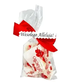 zestaw-prezentowy-paczka-raffaello-na-prezent-wielkanoc-z-napisem-5-szt