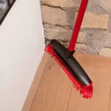 miotla-domowa-vileda-plastik