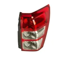 suzuki-grand-vitara-ii-05-10-lampa-tylna-prawa