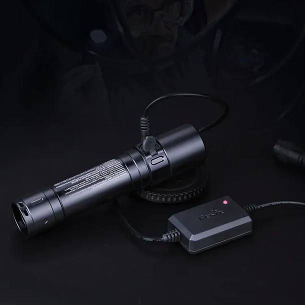 latarka-led-fenix-wf30re-srednica-glowicy-3-4-cm