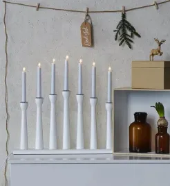 7-plomienna-lampa-swiecznikowa-maseskar-candle-biala