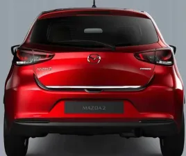 mazda-2-iii-hb-2014-listwa-chrom-klapa-bagaznik