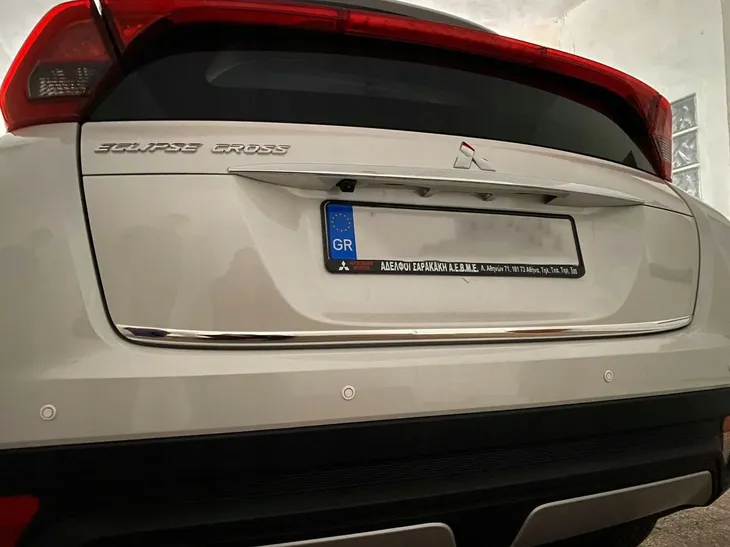 mitsubishi-eclipse-cross-listwa-chrom-na-klape-stan-nowy