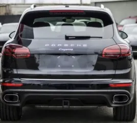 porsche-cayenne-ii-listwa-chrom-klapa-bagaznika-21