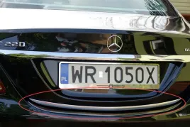 mercedes-c-klasa-w205-listwa-chrom-klapa-tuning