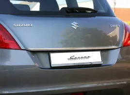 suzuki-swift-iv-fz-nz-10-listwa-chrom-na-klape