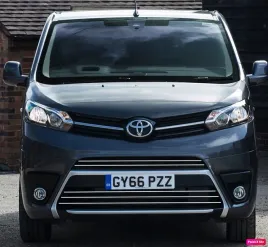 toyota-proace-listwy-chrom-grill-atrapa-zderzak