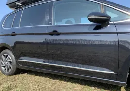 vw-golf-sportsvan-listwy-chrom-boczne-drzwi