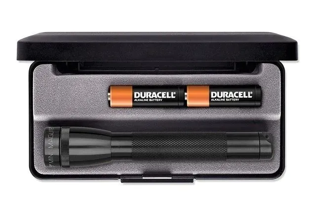 latarka-maglite-min-aa-m2a01l