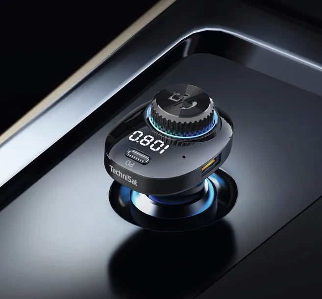 transmiter-samochodowy-fm-bluetooth-5-1-ladowarka-usb-microsd-led-12v-24v-model-digicar-100-bt